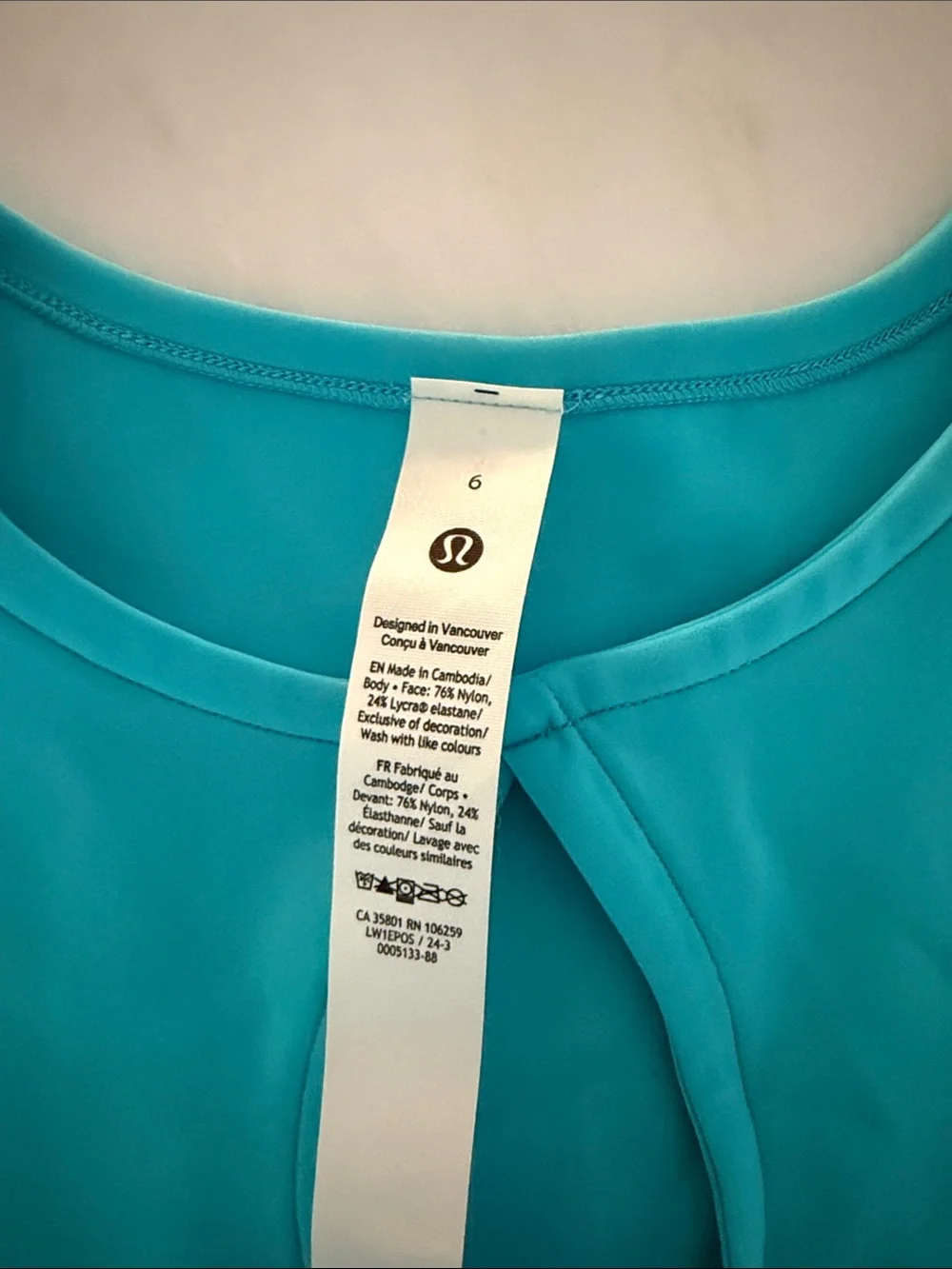 lululemon Ultralu Cut-Out Racerback Tank Top - Electric Turquoise Size 6